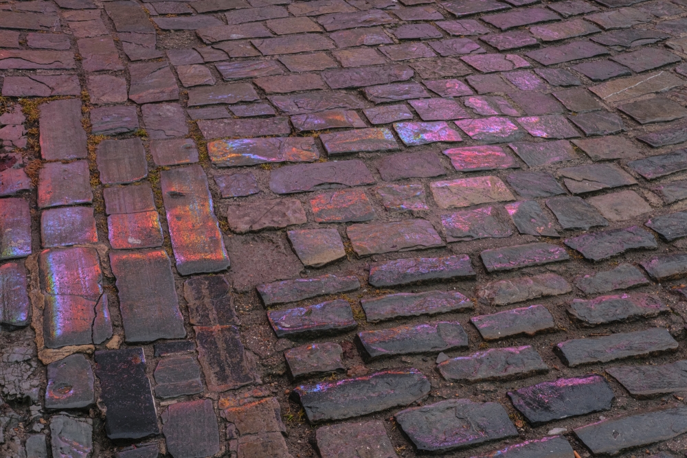Cobbled Neon