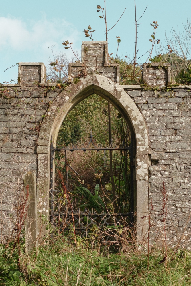 Boundary Gate