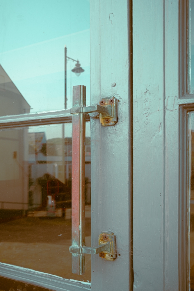 Deco Door